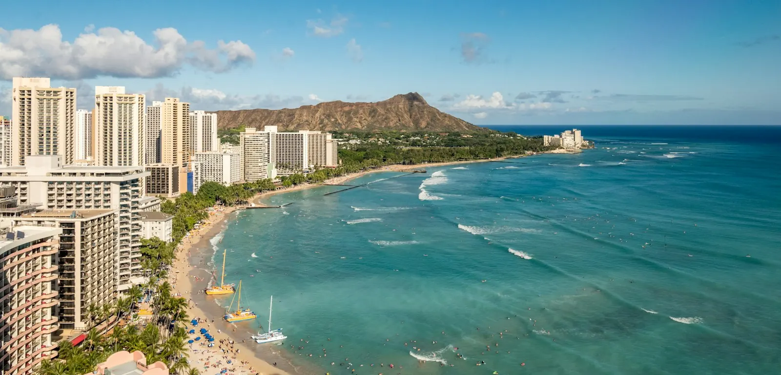 Waikiki Beach and Diamond Head on Oahu, Hawaii